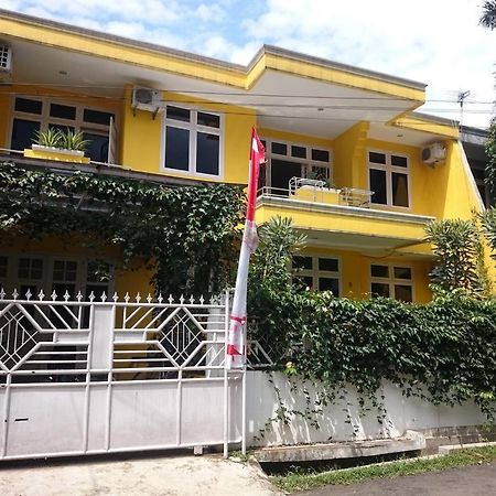 Cendana Mulia Hostel Bogor Exterior photo